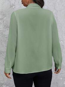 SHEIN Privé Blusa Elegante de Manga Longa com Design de Laço, Cor Sólida, Plus Size para Mulheres - Verde Menta - Visão 6