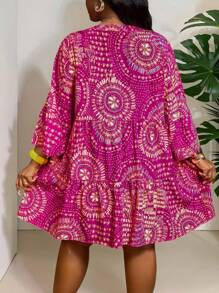 SHEIN CURVE+ Plus Size Deep V-Neck Floral Print Short Casual Dress, Suitable For Vacation, Curve Plus, Boho Vacation, Summer Outfits For Women Beach Outfits For Woman/Beach Dress/Beach Vacation Outfits/Beach Essentials / Graduation/Tea Party Dress Summer/Country/Beach Vacation Outfits/Beach Outfits/Beach Wear