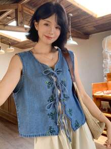 FRIFUL Women's Denim Sleeveless Blouse, Embroidery Flower Tie-Front Casual Loose Fit, Suitable For Vacation And Festivals,Back To School Clothes - Light Wash - View 3