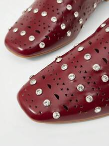 MOTF PREMIUM PU LEATHER HOLLOWED OUT RHINESTONE DECOR FLATS - Burgundy - View 5