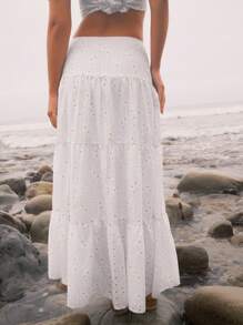 WESTFADE 夏季西部花卉孔眼纽扣前褶皱分层纳什维尔牛仔竞技长裙 - 白色 - 查看 6