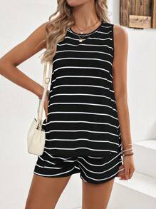 SHEIN 2pcs Maternity Ribbed Camisole And Shorts Set With Side Slit - Black - View 3