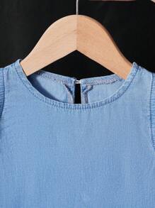 SHEIN Baby Girl Loose Fit Light Blue Denim Round Neck Ruffle Sleeve Hem Dress, Spring And Summer Casual Vacation - Light Wash - View 4