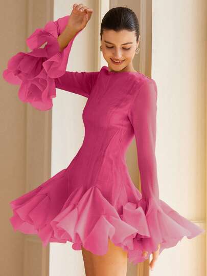 Aveloria Rosie Robe mini élégante et Top de gamme de style noble français avec manches évasées, en tissu texturé et volant ample à l'ourlet