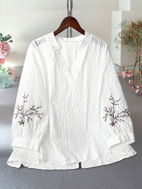 Linhara Plus Size Casual Vacation Embroidered Notched Neck Shirt