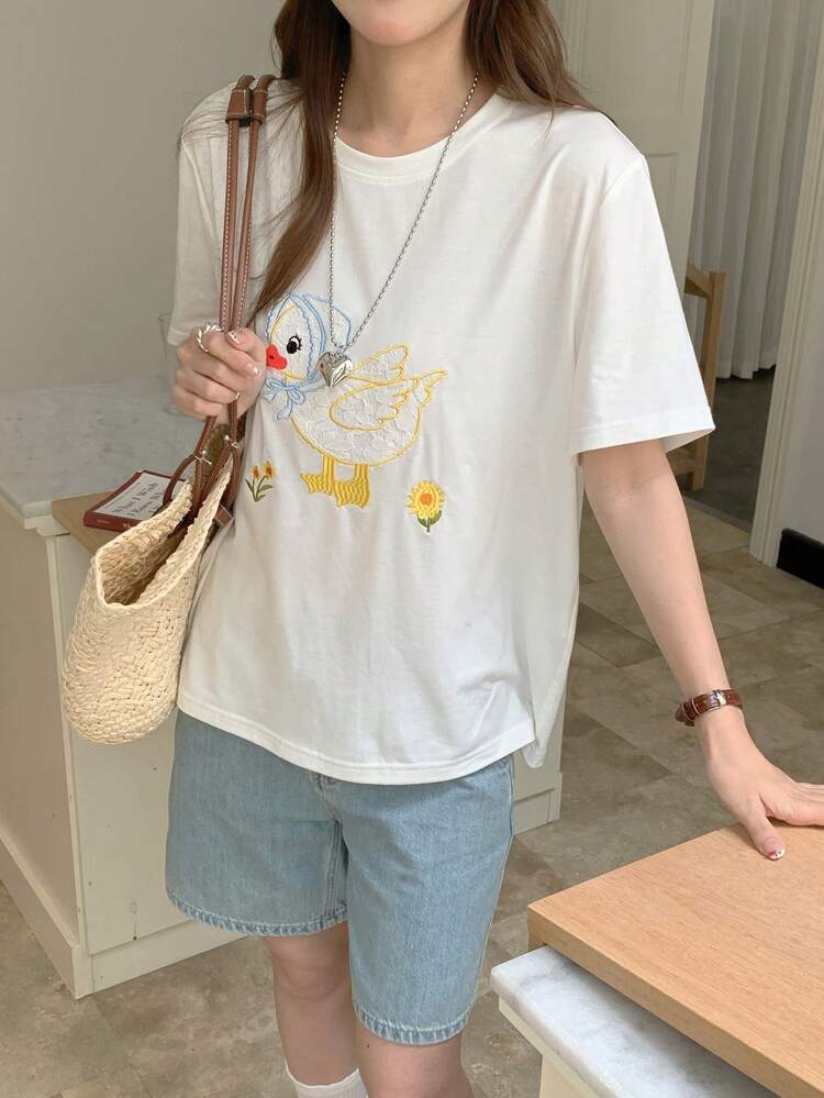 Women's Cartoon Embroidery Round Neck Casual Short Sleeve T-Shirt, Summer Cute Tops,Graphic Tees,Teacher