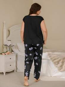 SHEIN Daisy Printed V-Neck Short Sleeve Casual Loungewear Set - Black - View 2
