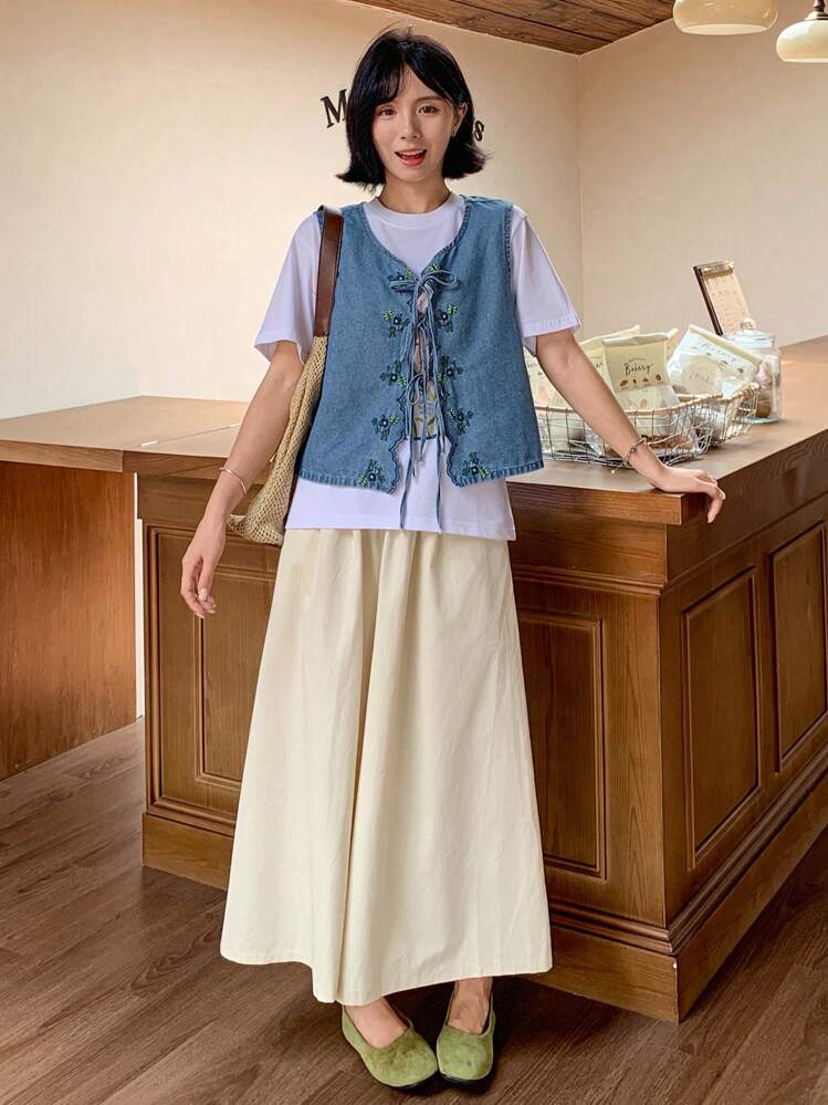 FRIFUL Women's Denim Sleeveless Blouse, Embroidery Flower Tie-Front Casual Loose Fit, Suitable For Vacation And Festivals,Back To School Clothes - Light Wash - View 2