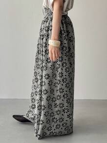 FRIFUL Women's All-Over Floral Print Wide Leg Cropped Pocket Decorated Pants, Music Festival Boho Vacation Outfits Women - Black - View 2