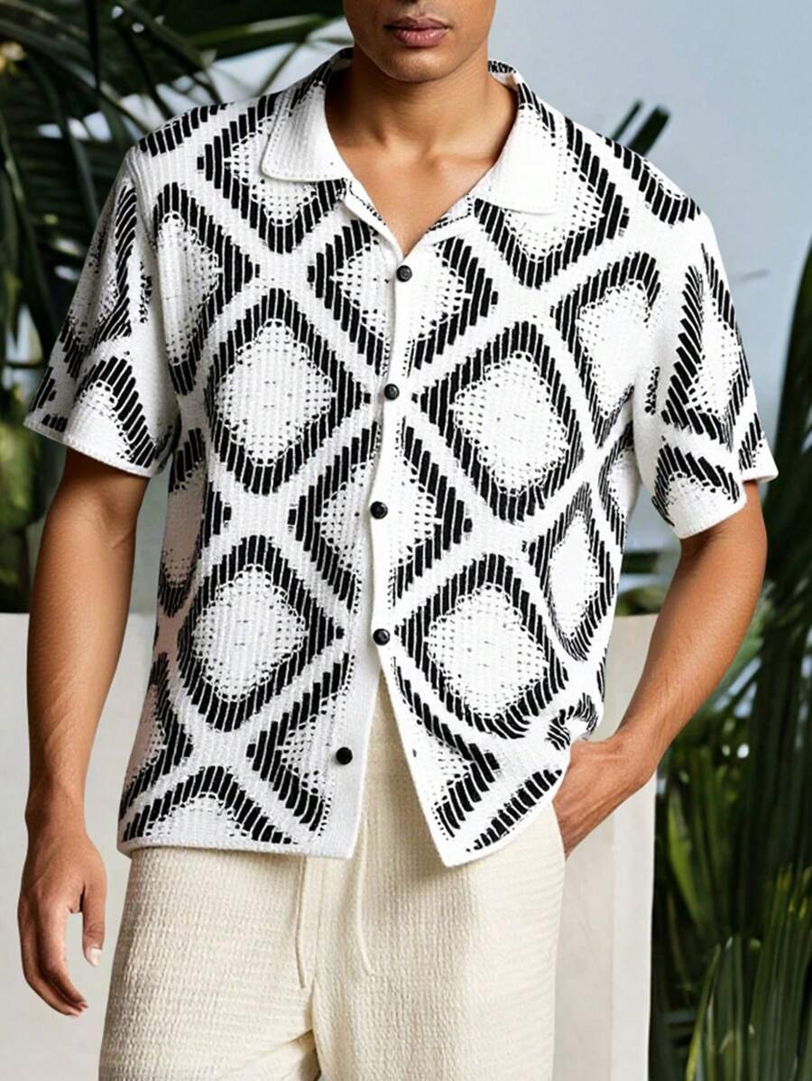 Manfinity RSRT Men's Geometric Pattern Short Sleeve Casual Single-Breasted Knit Sweater Men Crochet Top Vintage Shirt Men - Multicolor - View 1