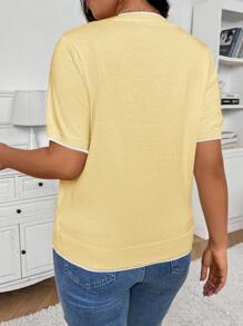 SHEIN Frenchy Plus Size Women's Simple Casual Colorblock Trim Knit Sweater, New Spring Collection, Khaki - Yellow - View 2