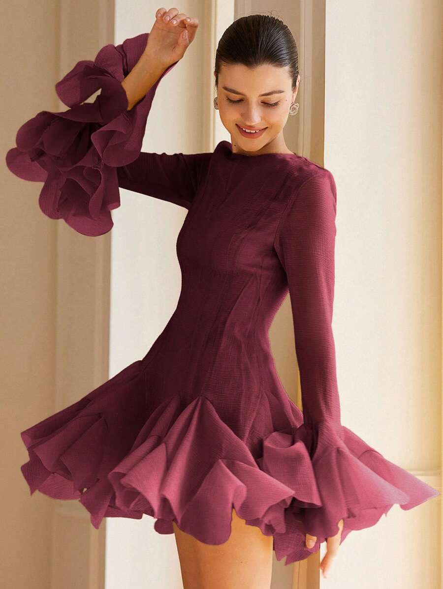 Aveloria Rosie 法国奢华高端 Diva 富家女设计师荷叶边下摆喇叭袖纹理面料荷叶边细节短款连衣裙女装秋季布料 - 酒紅色 - 查看 1