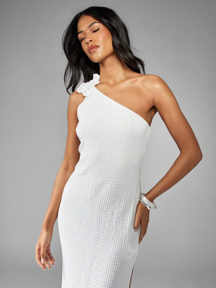 MISSGUIDED Vestido Longo Texturizado de Ombro Único Franzido com Fenda Lateral, Vestido de Resort para Festa Noturna Longa, Ajuste Slim com Detalhe Floral, Primavera Férias