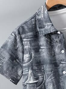 SHEIN Vacaura 2 件男士休闲时尚百搭仿牛仔数码印花衬衫和短裤套装，适合春夏季日常穿着和外出