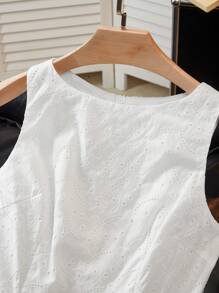 女士夏季镂空刺绣无袖迷你碎花蕾丝连衣裙，优雅淑女度假连衣裙，毕业礼服 - 白色 - 查看 9