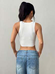 SHEIN PETITE 小号/短款纯色圆领无袖休闲针织背心 - 米色 - 查看 2