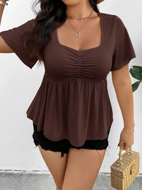 SHEIN Frenchy Plus Size Women Solid Color Ruched Short Sleeve Ruffle Hem Boho/Bohemian Short Sleeve Top T-Shirt