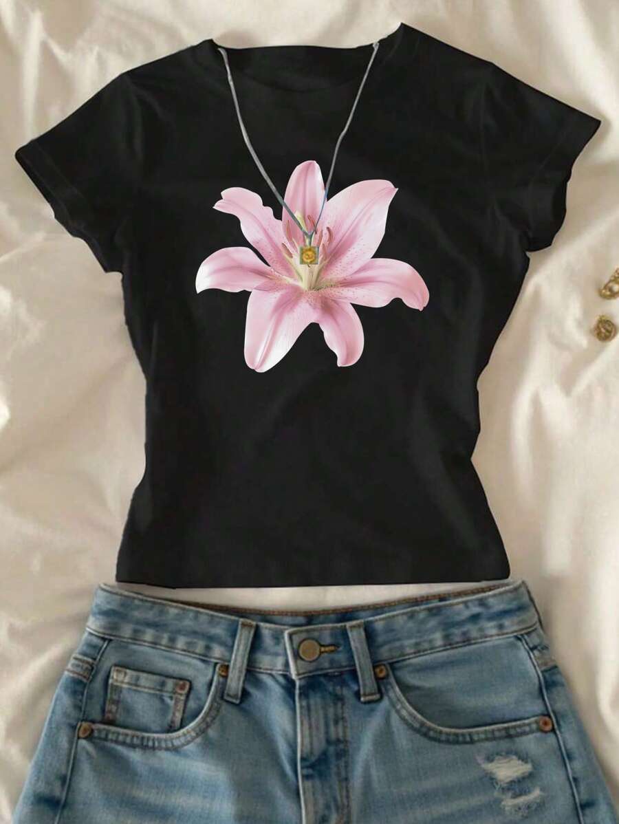 SHEIN Tween Girls' Fashion Lily Flower Print Tight Cropped Top, Casual Style Summer Tops - Black - View 1