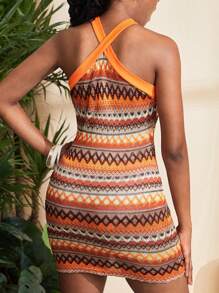 SHEIN Vestido halter de punto ajustado con patrón geométrico en color naranja y contrastante para adolescentes, casual de verano para vacaciones