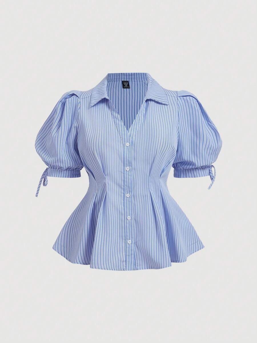 SHEIN MOD 春夏新款女士加大码优雅条纹短袖衬衫，修身腰带泡泡袖衬衫，适合职场和休闲穿着 - 藍白色 - 查看 1