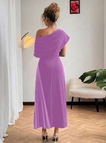 Flirla 1 chiếc váy midi xẻ tà tay ngắn xếp ly vai lệch cỡ lớn cho nữ - Màu tím - Xem 2