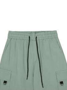 Manfinity Homme Pantalones cortos tipo cargo para hombre de ajuste holgado con bolsillo de solapa y cordón en la cintura