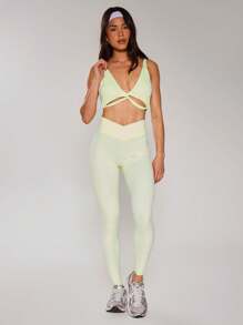 Musera Sport Áo bra thể thao cổ chữ V xoắn phía trước, thích hợp cho Padel, Tennis, Pickleball, tập gym và thể dục. - Màu xanh Bạc hà - Xem 3