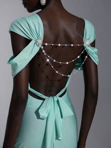 Elitara Elegant, Romantic, Luxurious, Dignified, Knitted Elastic Fabric, Strapless, Waisted, Hollow-Out, Pleated, Metal Chain, Trailing, Fish Tail Hem, Adjustable Back Strap, Suitable For Birthday Party, Date, Wedding, Formal Gala, Formal Evening Dress, Gown, For Wedding Guest