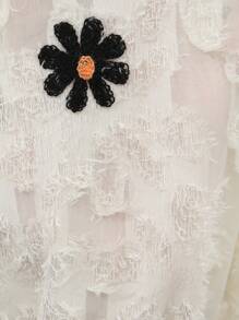 SHEIN Clasi 大码女式浪漫优雅杏色纹理雏菊面料重叠 V 领泡泡短袖腰系带 A 袖连衣裙、毕业礼服、婚礼宾客礼服 - 杏色 - 查看 7