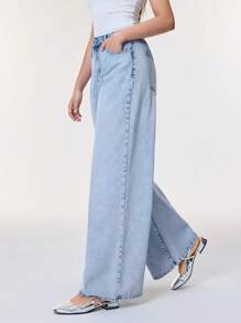 SHEIN Essnce 女士休闲牛仔裤，极简主义日常穿着，宽松女士牛仔裤 - 淺色水洗藍 - 查看 6