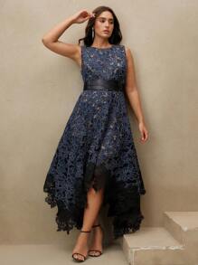Anewsta Vestido elegante y romántico de talla grande con cinturón de cintura con parches de encaje floral perforado, recorte asimétrico con volantes - Azul Marino - Ver 5