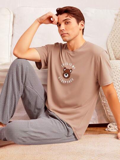 2pcs Men Simplistic Beige Cool Bear Print Short Sleeve Top And Plaid Pants Casual Loungewear Set