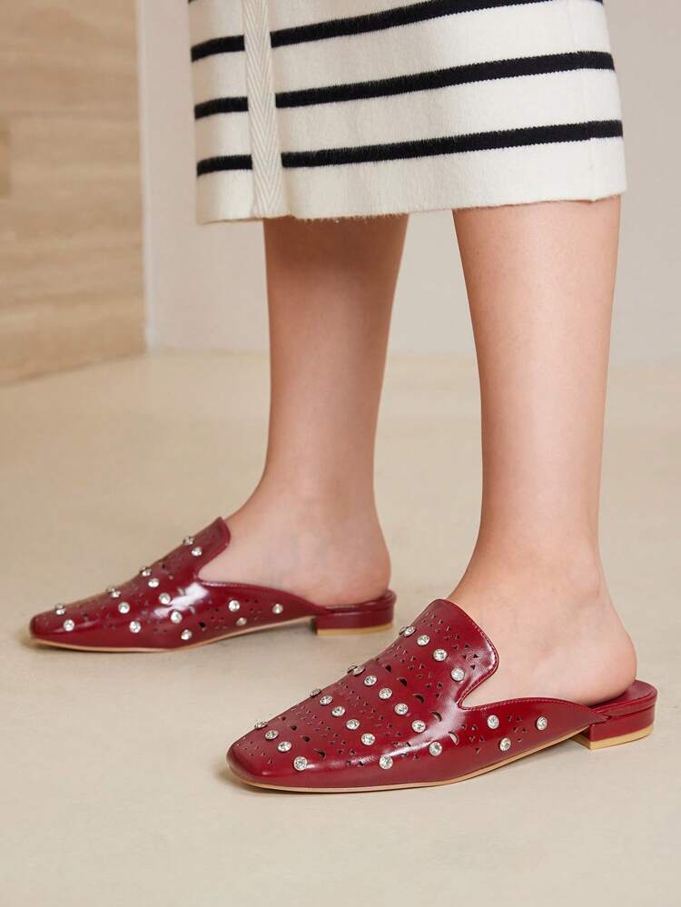 PU LEATHER HOLLOWED OUT RHINESTONE DECOR FLATS