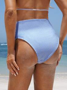 SHEIN Bottom de traje de baño de maternidad a rayas con cintura alta y fruncido