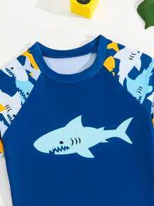 小男孩可爱鲨鱼印花短袖防晒衣，全身卡通鲨鱼泳裤，冲浪服套装小男孩两件套小男孩套装沙滩服男孩沙滩装男孩沙滩装 - 彩色 - 查看 4