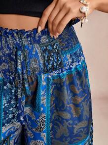 SHEIN VCAY Pantaloni a gamba larga con vita elastica e stampa a motivo di anacardi, adatti per vacanze, taglie forti per donne