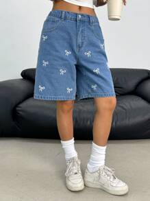SHEIN Teen Girls Y2K Fashion Streetwear Blue Washed Bowknot Embroidered Denim Loose Baggy High Waist Bermuda Shorts Denim Baggy Long Short,Girls Summer Beach Boho Vacation Shorts, Summer Concert Festival Casual Rave Outfits, Girls Summer Brunch Church Graduation Outfits,Streetwear Back To School Outfits