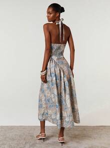 Athîral 女士花卉印花露背休闲度假连衣裙