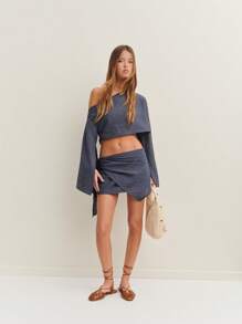 Nöista Conjunto de top corto con cuello asimétrico y mini falda a juego, perfecto para el verano. Ideal para fiestas, festivales y ropa de calle