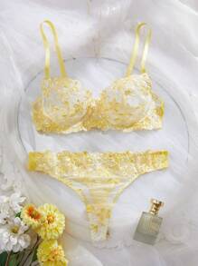 2pcs Pink Romantic Women Underwire Lingerie Bra & Panty Set - Yellow - View 3