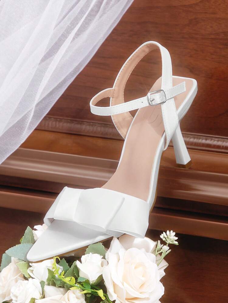 CUCCOO HITCHD Women's Pointed Toe Bowknot Stiletto High Heels, Elegant, Romantic, Minimalist White Satin Formal Dress Shoes, Bridal Wedding Pumps, Suitable For Tea Party, Date, Formal Occasions