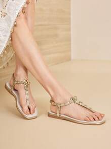 MOTF PREMIUM STUDDED FLAT FLIP FLOP SANDALS FOR CHRISTMAS - Gold - View 2