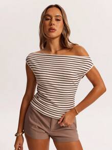 SHEIN BAE Spring, Autumn And Summer Crochet Brown Striped Off-Shoulder Irregular Top T-Shirt Is Suitable For Daily Leisure, Going Out, Going Out With Girlfriends, Afternoon Tea, Commuting Leisure, Beach Vacation, And All-Match Occasions