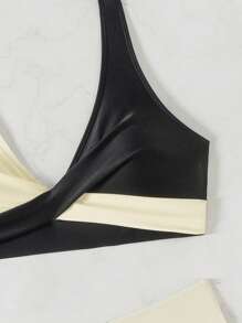 SHEIN Swim Women's Summer Beach Cross Wrap Front Two-Tone Halter Split Bikini Set - Multicolor - View 6