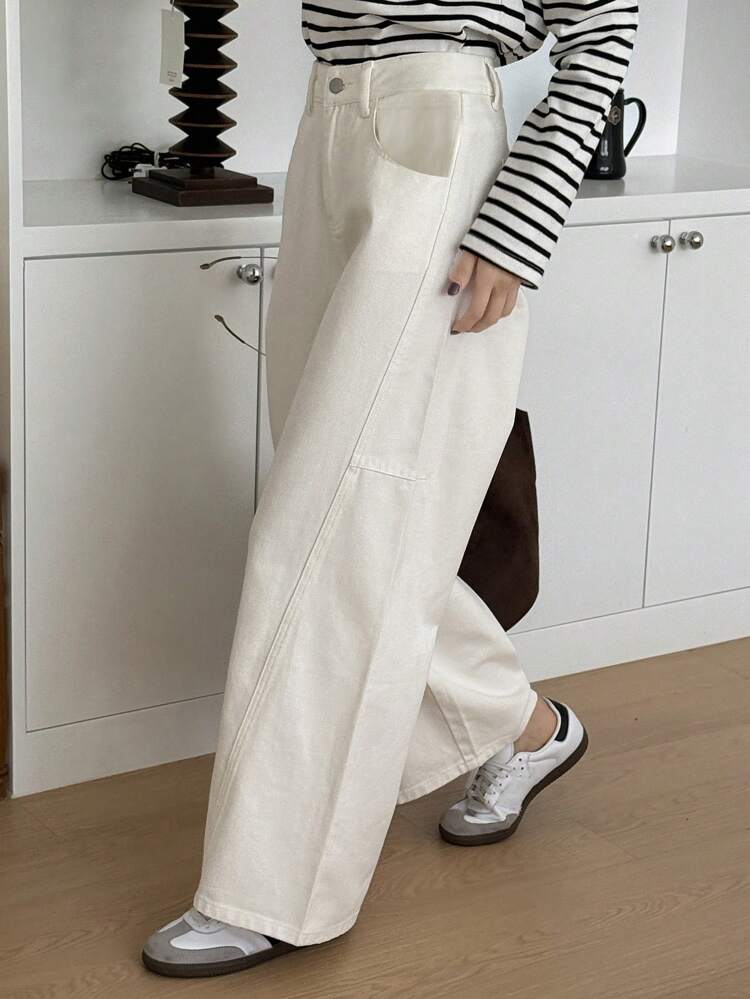 Women's Loose Fit Pocketed Wide Leg Relaxed Fit Jeans, Versatile For All Seasons