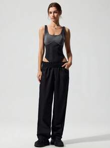 Menodora SHEIN Sport Body de punto liso informal para mujer, ajuste ceñido y hombros descubiertos - Negro - Ver 4