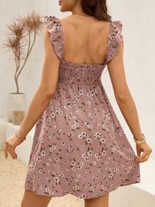 SHEIN 孕妇碎花荷叶边短款盖袖连衣裙，适合度假 - 淺粉色 - 查看 8