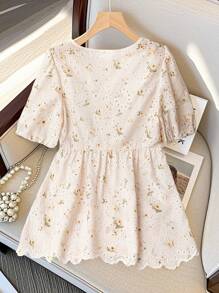 Franclia 优雅时尚镂空刺绣波浪下摆装饰褶饰女式衬衫 - 香檳色 - 查看 2