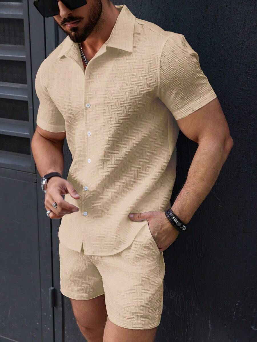Manfinity Homme 2pcs/Set Men's Solid Color Short Sleeve Single Breasted Shirt & Shorts Casual Outfit - Khaki - View 1