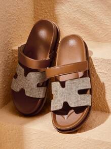 HighSole Sandálias de Verão de Novo Estilo, Chinelos Planos Versáteis e na Moda para Mulheres